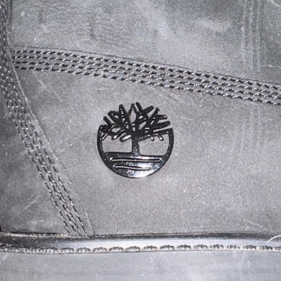 Timberland Boots - Picture 2 of 4